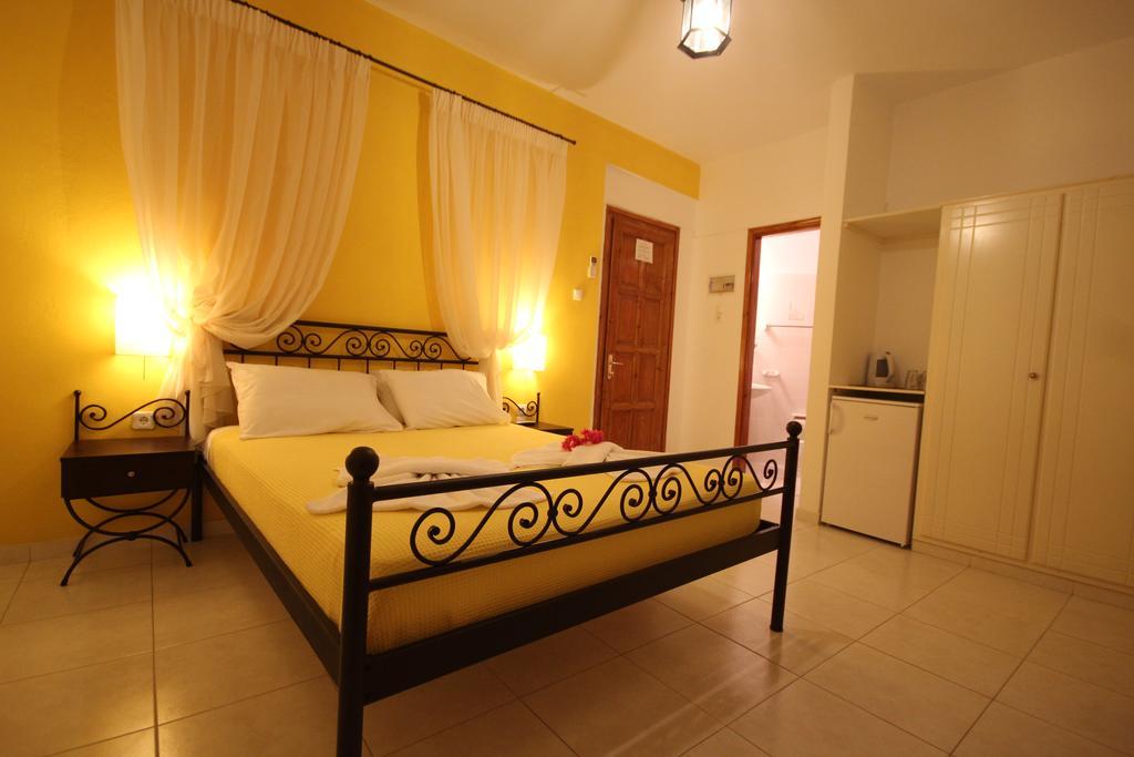 Panorama Rooms Kamares  Exterior photo